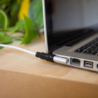 Protector de Macbook Magsafe 1 Negro - FackMac
