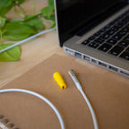 Protector de Macbook Magsafe 1 Amarillo - FackMac