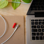 Protector de Macbook Magsafe 1 Rojo - FackMac