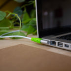 Protector de Macbook Magsafe 1 Verde - FackMac