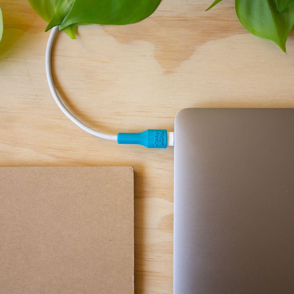 Set Protector USB-C Turquesa - FackMac