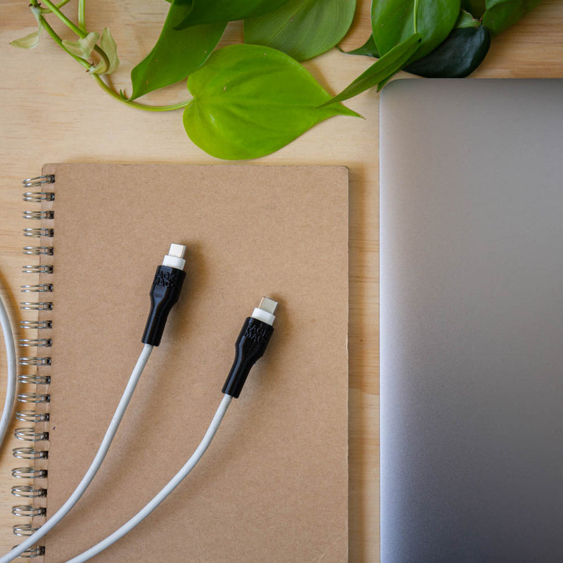 Set Protector USB-C para cargador de Macbook - NEGRO